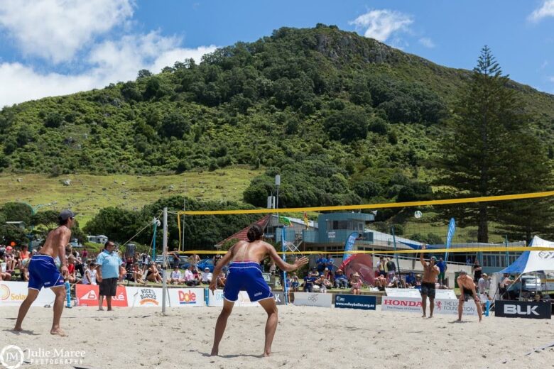 白鳥勝浩選手とのペアでニュージーランド国内ツアーに参加する上場雄也